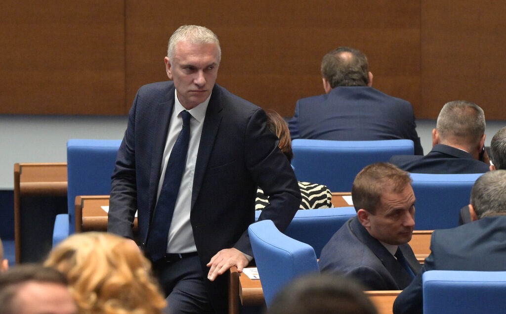 Сарафов е поискал имунитета на Джейхан Ибрямов, обяви председателят на парламента