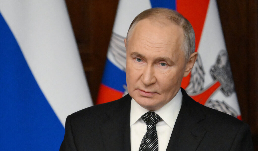 Путин ще говори днес "директно с руснаците", какво искат да го питат Путин ще говори днес "директно с руснаците", какво искат да го питат