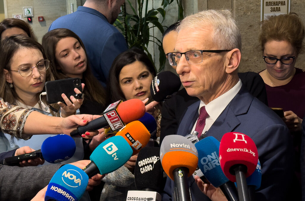 "Продължаваме промяната" очаква дипломатически скандал заради Димитър Главчев
