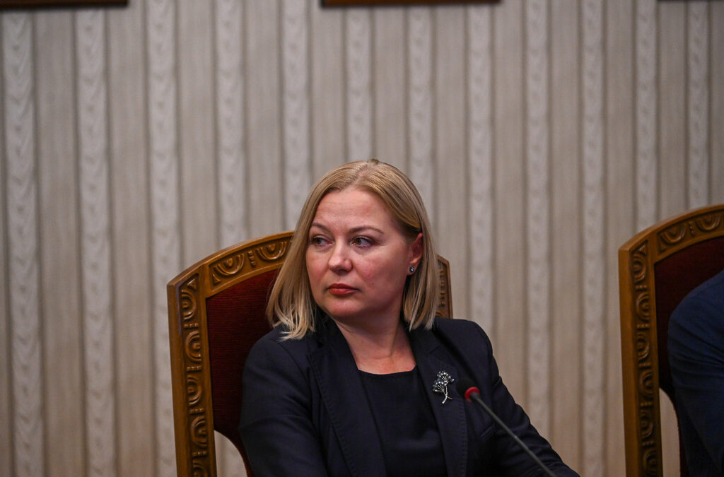 Румен Радев провежда консултации с представители на парламентарните групи в 51-ото Народно събрание. ПП - ДБ, Надежда Йорданова