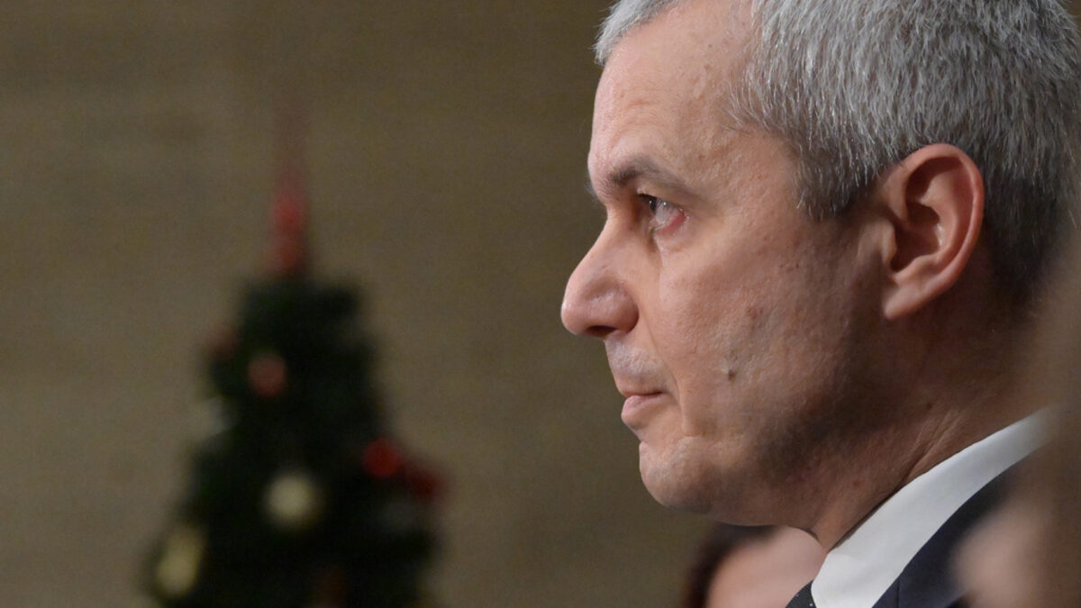 Костадин Костадинов