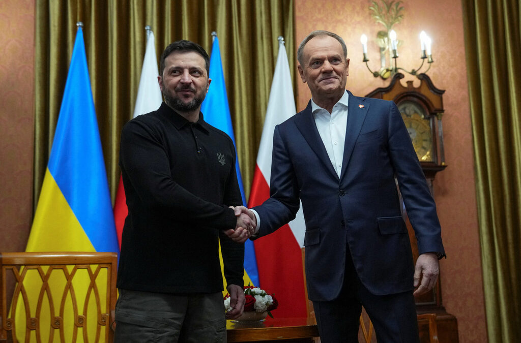 Полша обеща да ускори европреговорите на Украйна