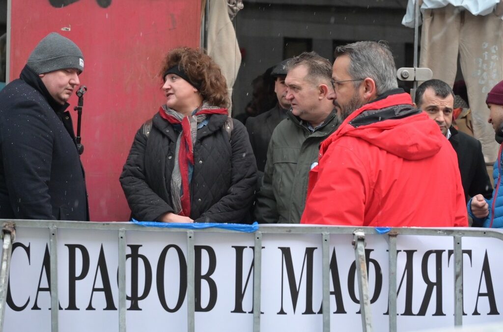БОЕЦ обяви, че ще вади документи от архива на Петьо Петров-Еврото