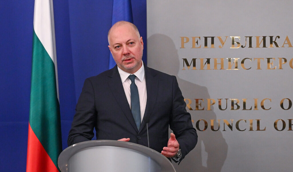 До месец правителството ще внесе бюджет и ще представи управленска програма