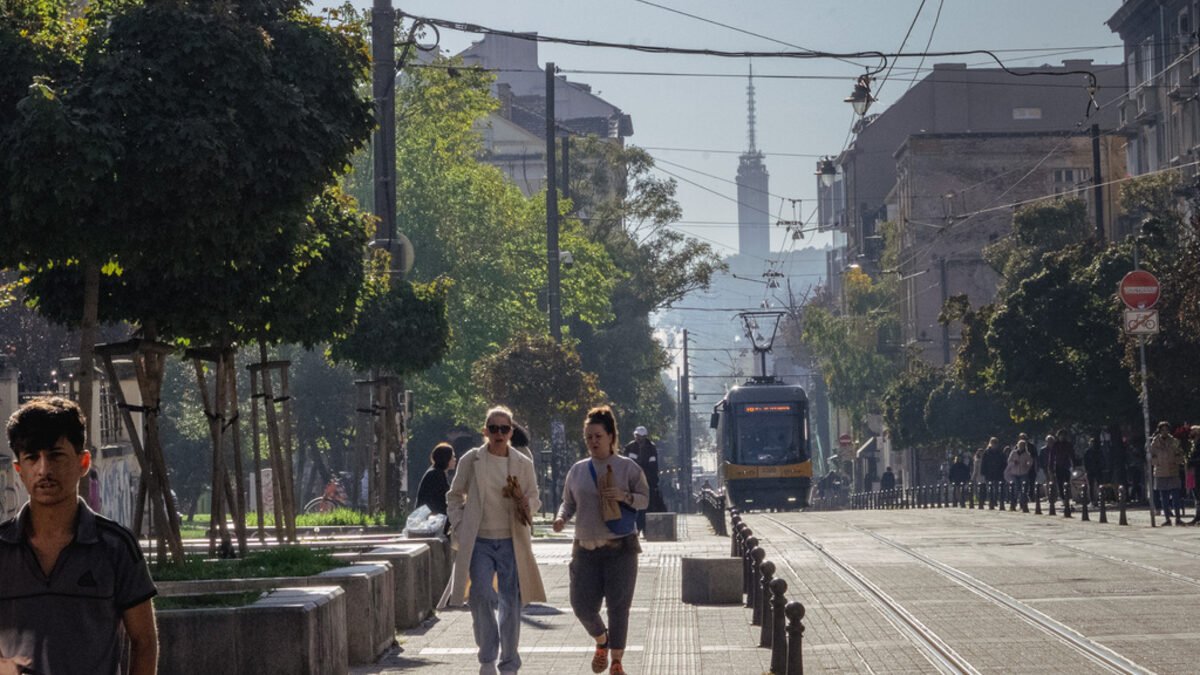 Финансовата неграмотност спира 90% от българите да инвестират