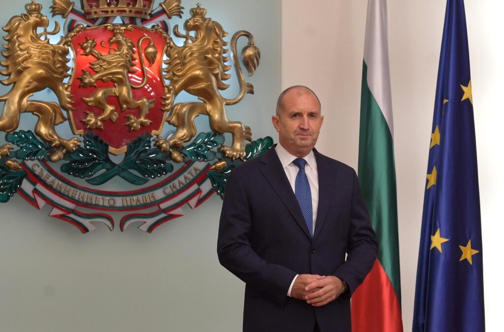 Президентът свиква съвета по национална сигурност заради разпространението на наркотици сред младите