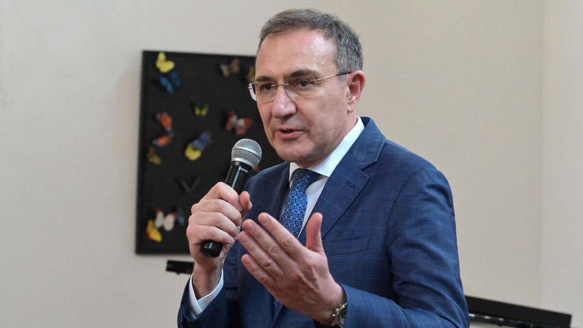 Борислав Гуцанов официално представи кандидатурата си за председател на БСП и приоритетите за развитие на партията