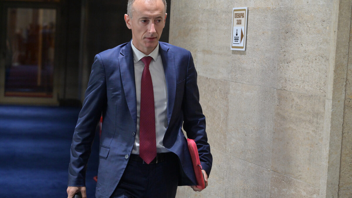 Красимир Вълчев, министър на образованието и науката