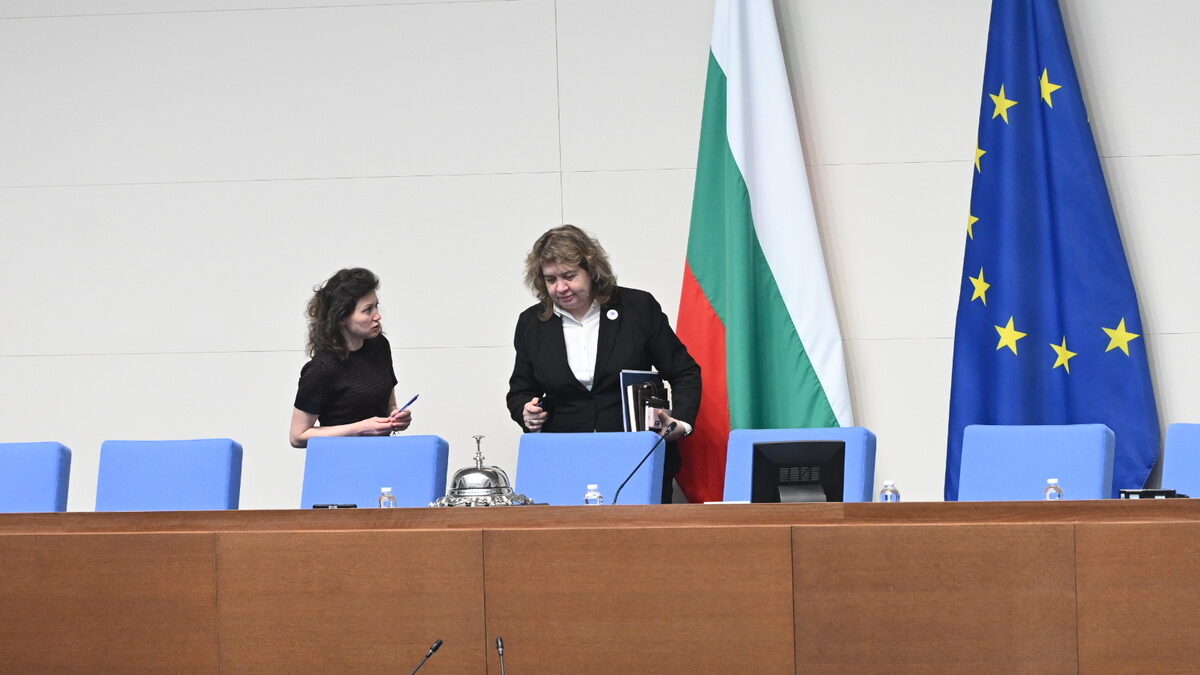 Временна парламентарна комисия ще предложи законодателство за пътната безопасност Временна парламентарна комисия ще предложи законодателство за пътната безопасност