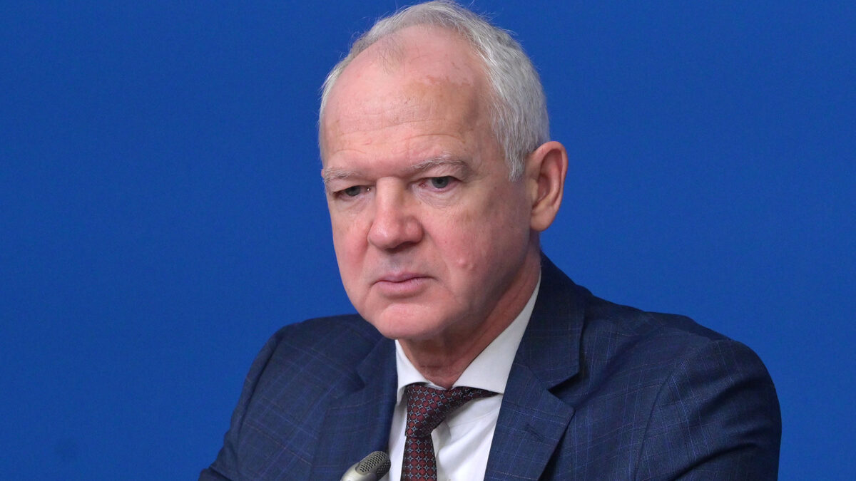 Васил Велев – председател на Асоциацията на индустриалния капитал в България. Васил Велев – председател на Асоциацията на индустриалния капитал в България.