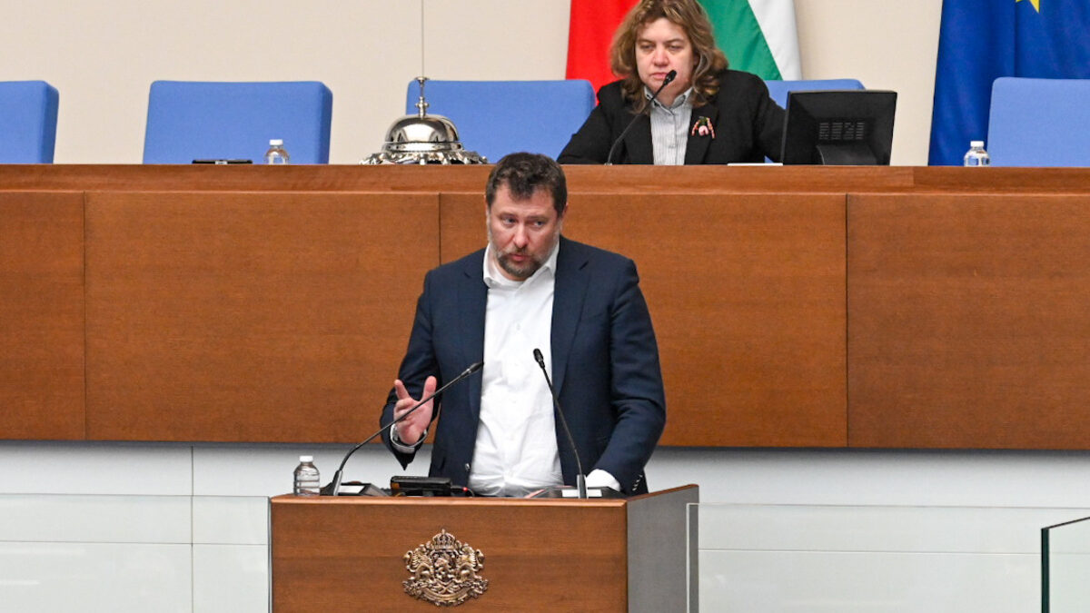Ивайло Филипов - директор на "Информационно обслужване"