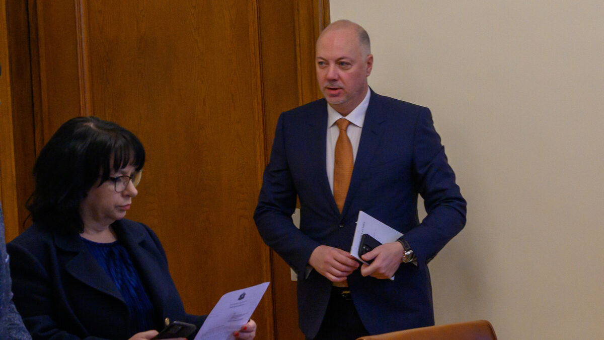 Министерският съвет закри една от дирекциите си Министерският съвет закри една от дирекциите си