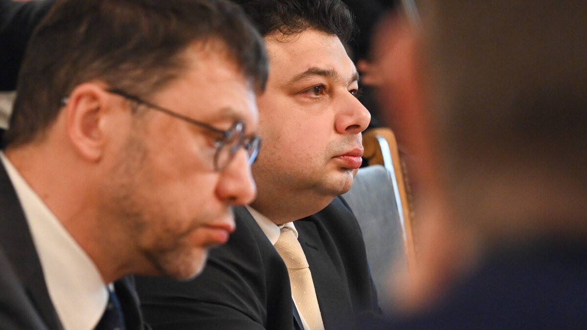 Йонко Грозев и Орлин Колев бяха номинирани за конституционен съдия от квотата на Народното събрание.