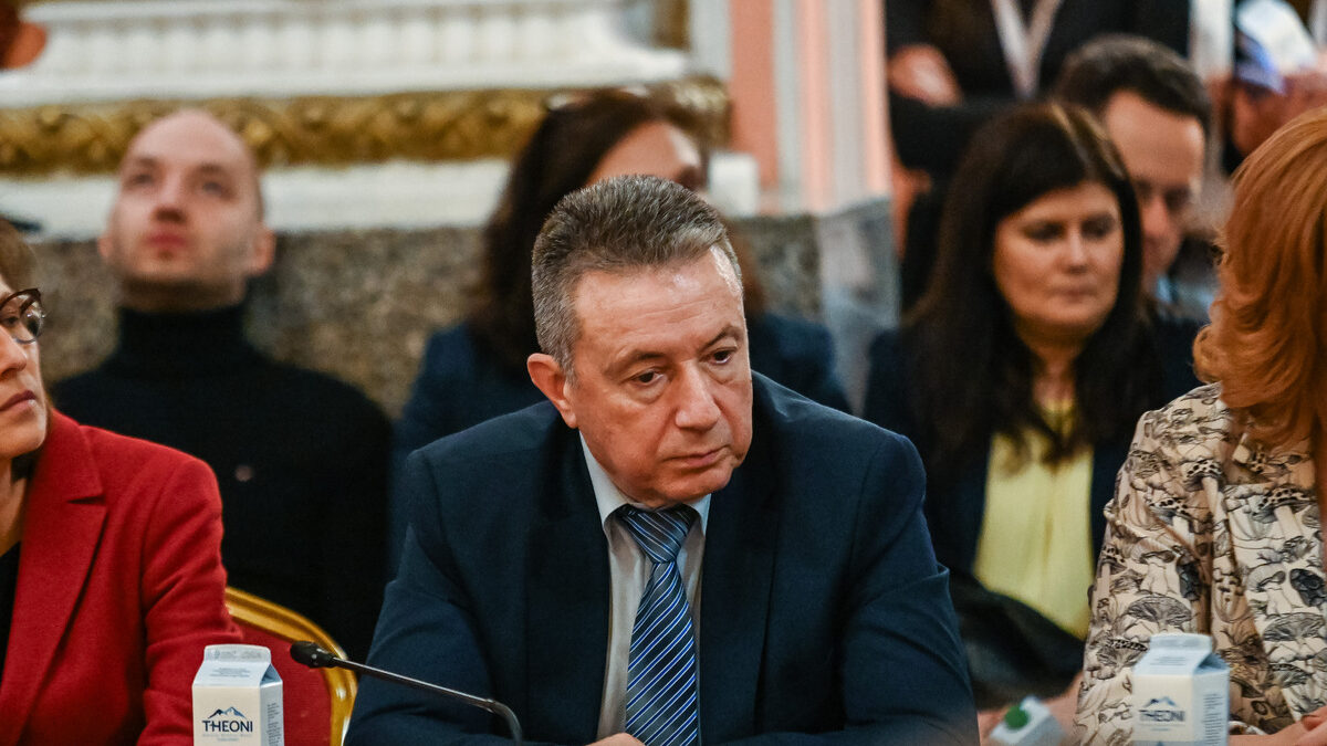 Проф. Янаки Стоилов
