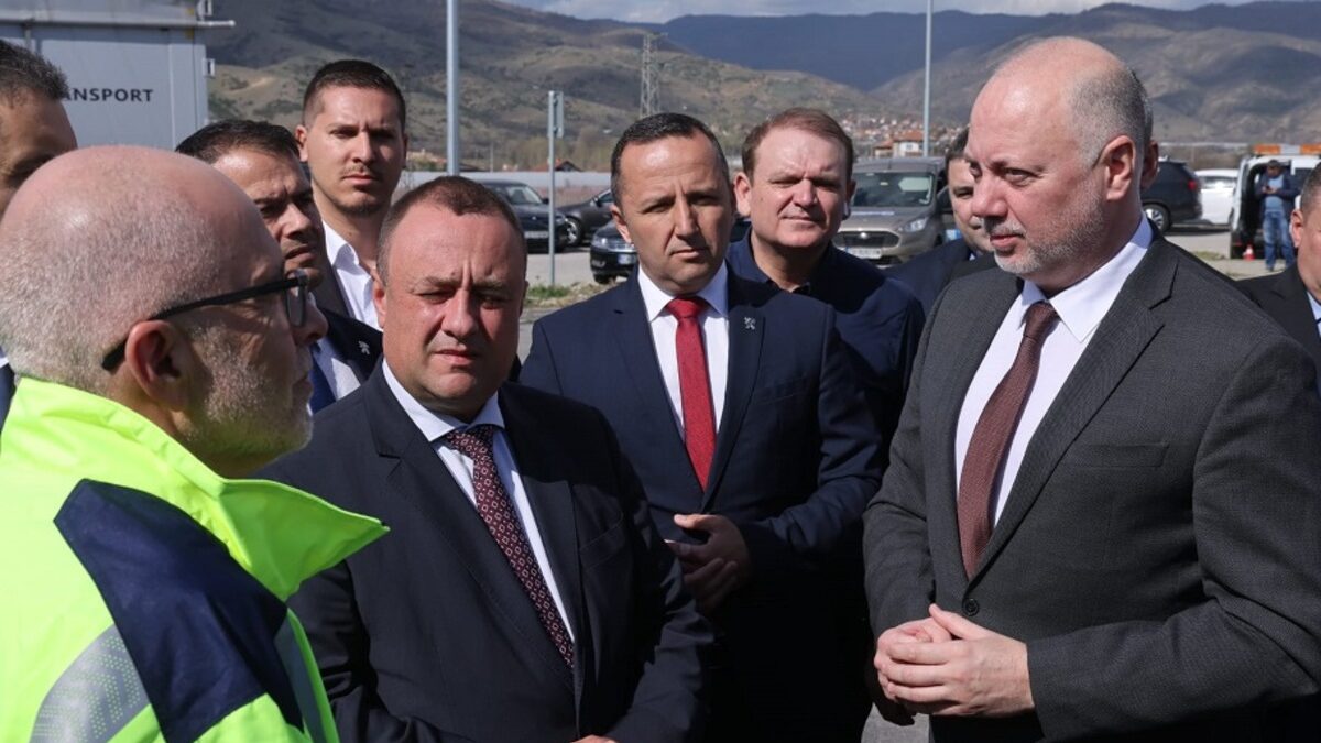 Правителството било стабилно и нямало алтернатива, убеден е Желязков Правителството било стабилно и нямало алтернатива, убеден е Желязков