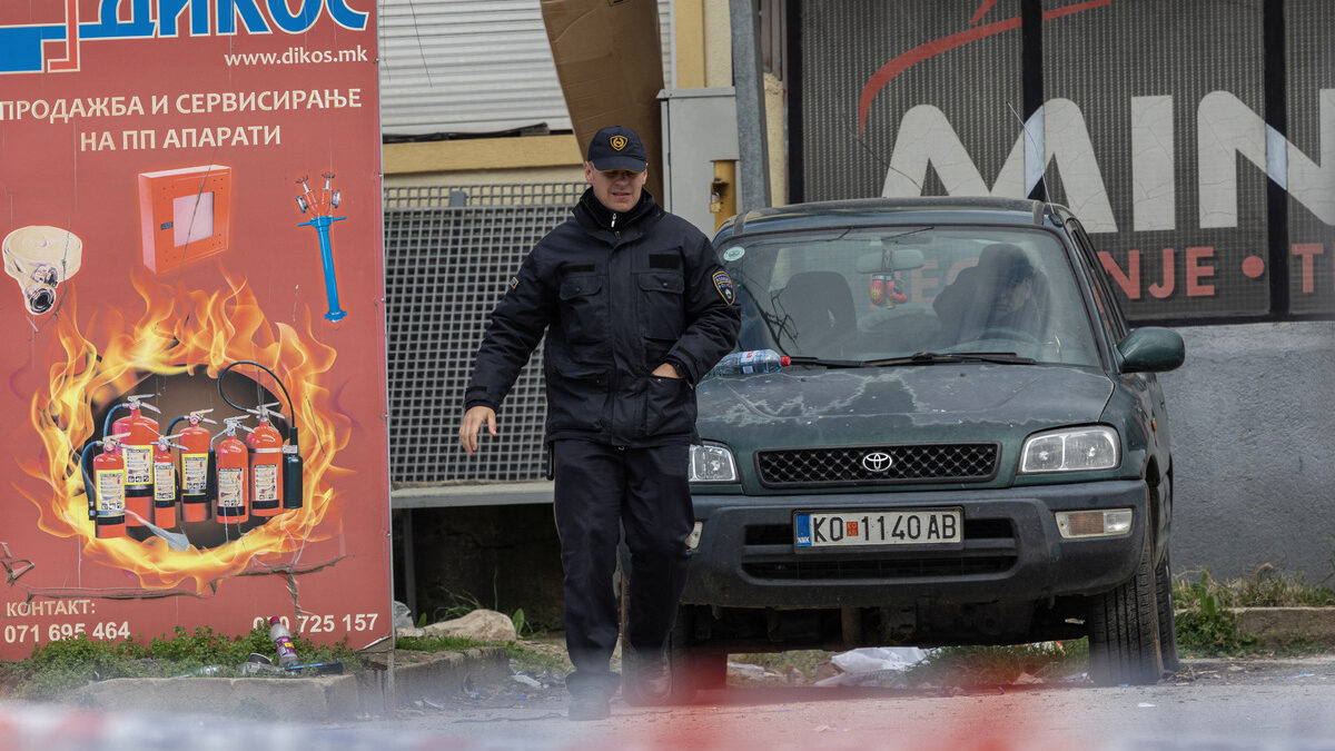 Бившият македонски министър на икономиката остава под стража, започнаха проверки на клубовете Бившият македонски министър на икономиката остава под стража, започнаха проверки на клубовете