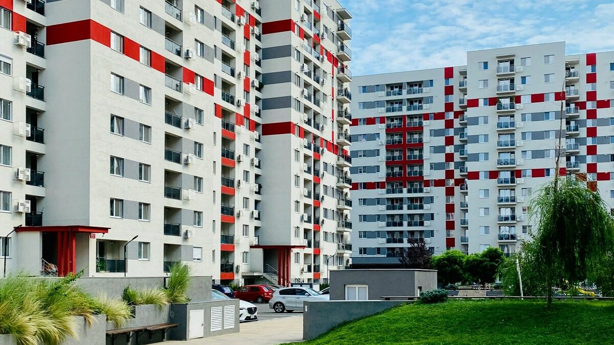 България остава недостижима в ЕС по поскъпване на жилищата