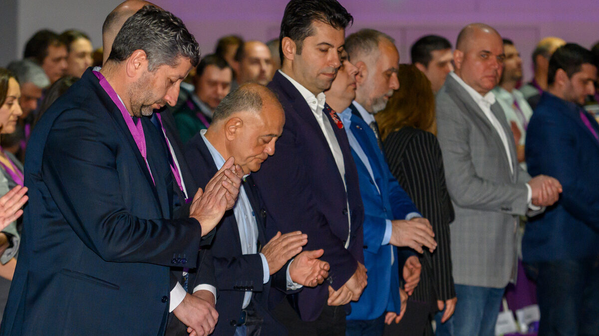 Задачите пред новия лидер на "Да, България": оценка на коалициите и президентска кампания