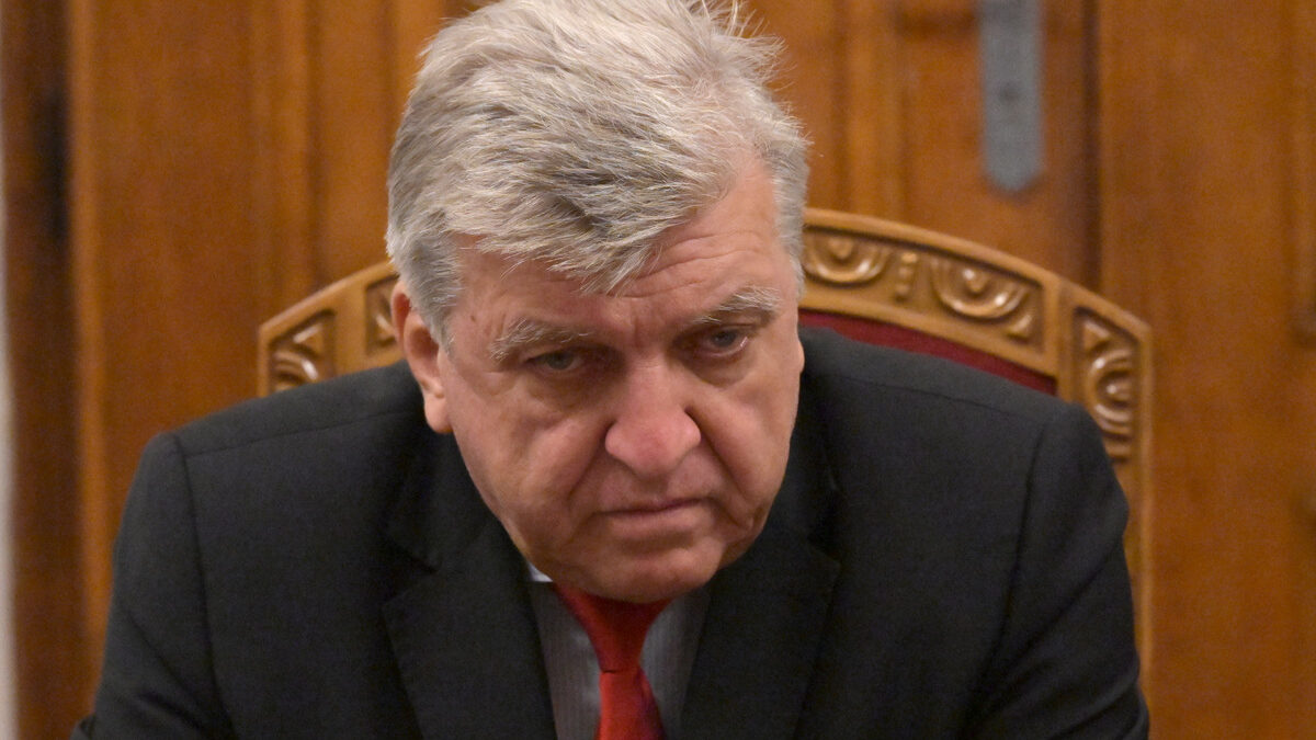 Министър на БСП осъди прокуратурата за 10 хил. лв. Министър на БСП осъди прокуратурата за 10 хил. лв.