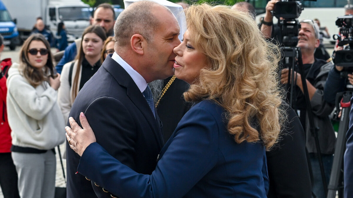Илияна Йотова