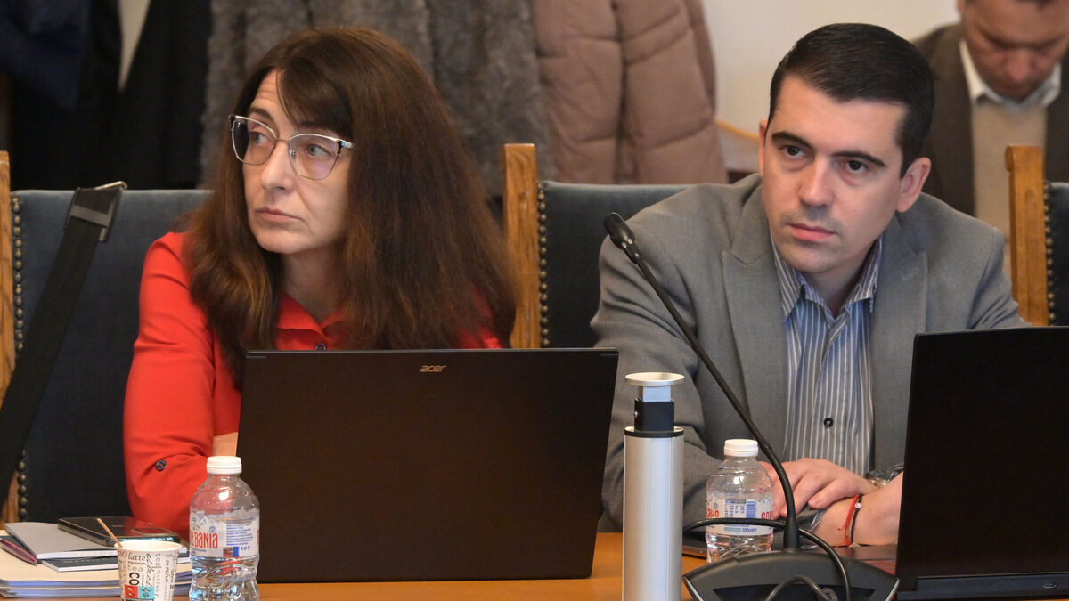 "Има такъв народ" смята, че мотивите на Радев за референдума не са честни