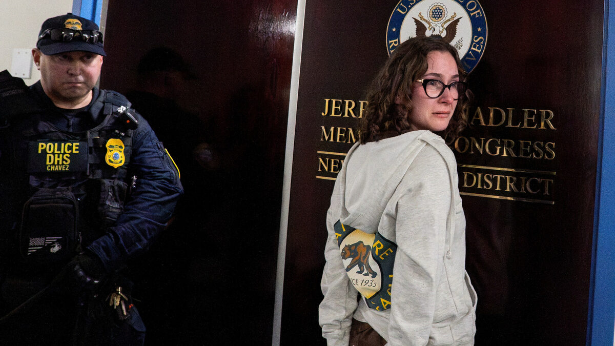 Тръмп оказва натиск над балкански страни да приемат мигранти от САЩ