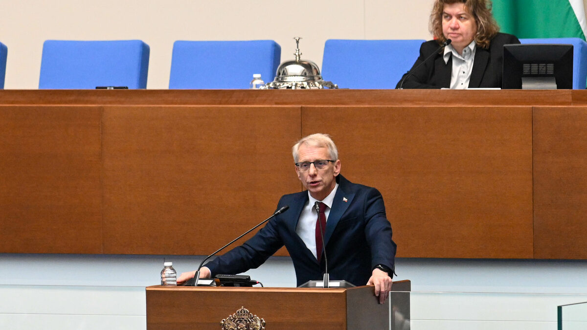 Парламент - парламентарно заседание - Николай Денков - ППДБ