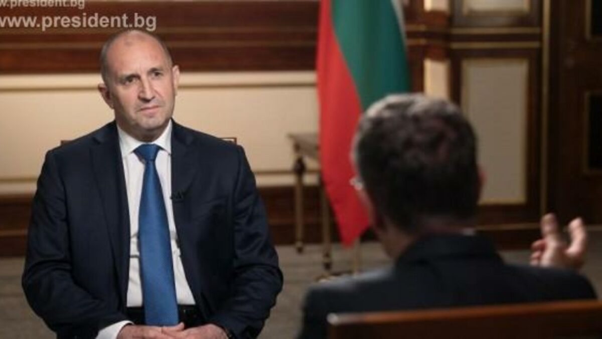 Няма и не може да има конституционна криза, каза президентът Няма и не може да има конституционна криза, каза президентът