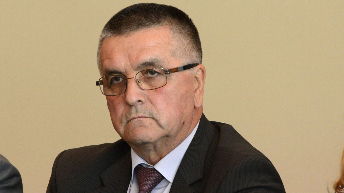 Почина бившият зам.-председател на парламента Алиосман Имамов