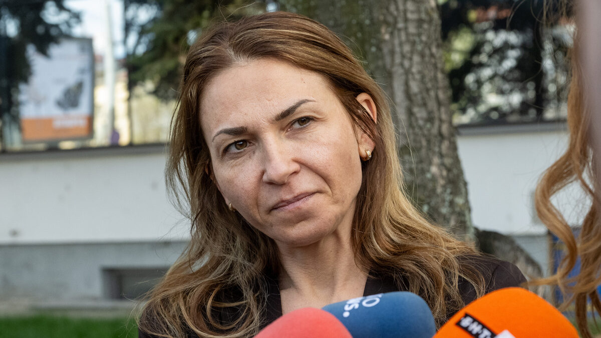 Политик е заплашил Петя Банкова чрез посредник, обяви неин адвокат
