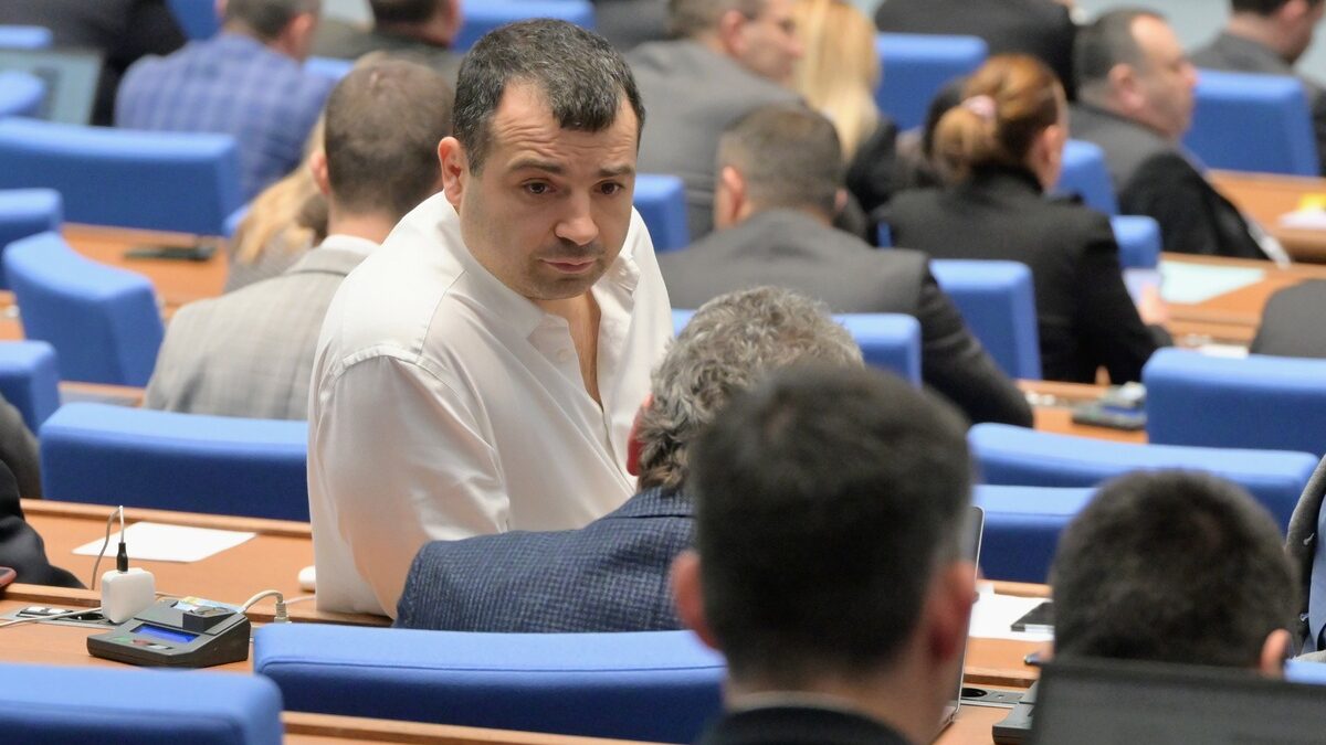 Константин Бачийски и Иван Христанов се обединяват в нов политически проект Константин Бачийски и Иван Христанов се обединяват в нов политически проект