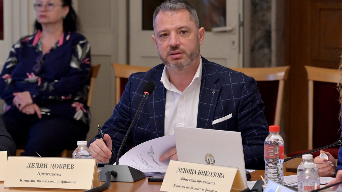 Държавата, изглежда, ще продължи да дава парите за общинските проекти без ясен ред