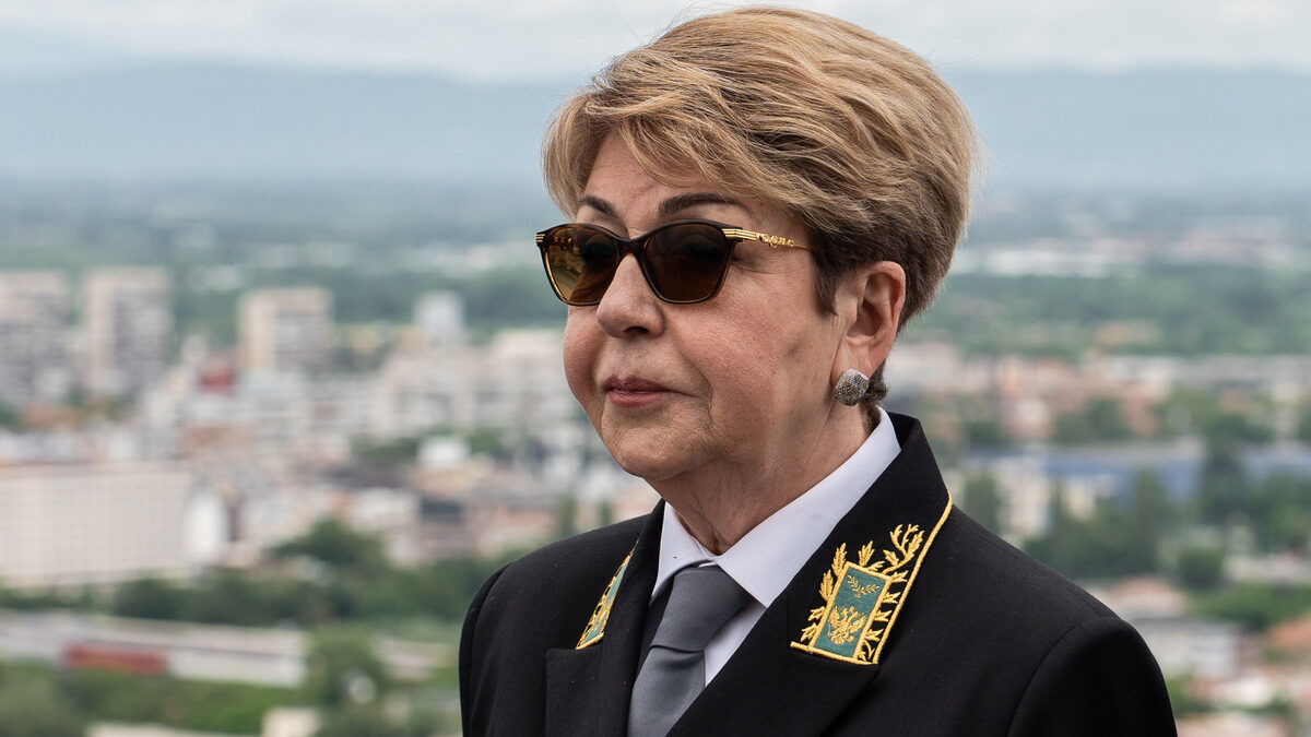Посланикът на Русия: България "безпрецедентно" притиска "Лукойл" да продаде бизнеса си