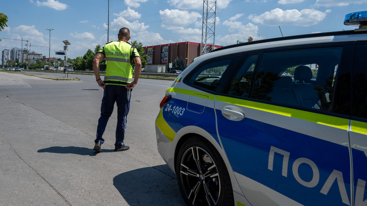Новите пътни глоби влизат в сила този уикенд, санкции има и за превишена средна скорост Новите пътни глоби влизат в сила този уикенд, санкции има и за превишена средна скорост