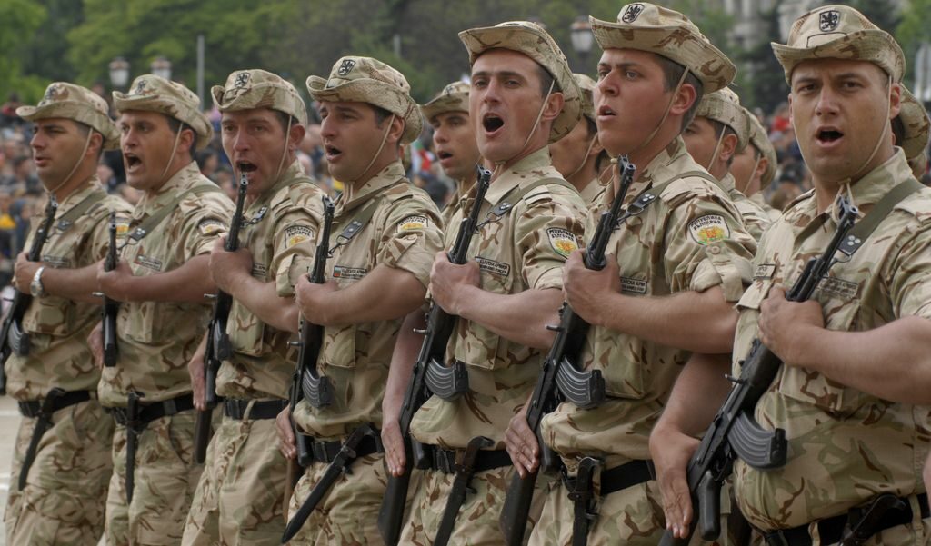 Предлага се отпадане на изискването за ежегодна атестация на военнослужещите Предлага се отпадане на изискването за ежегодна атестация на военнослужещите