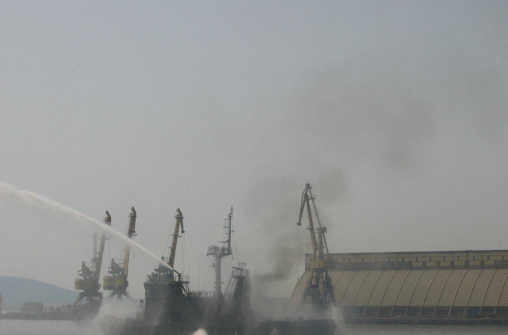 Военните се извиниха на Бургас за обгазяването