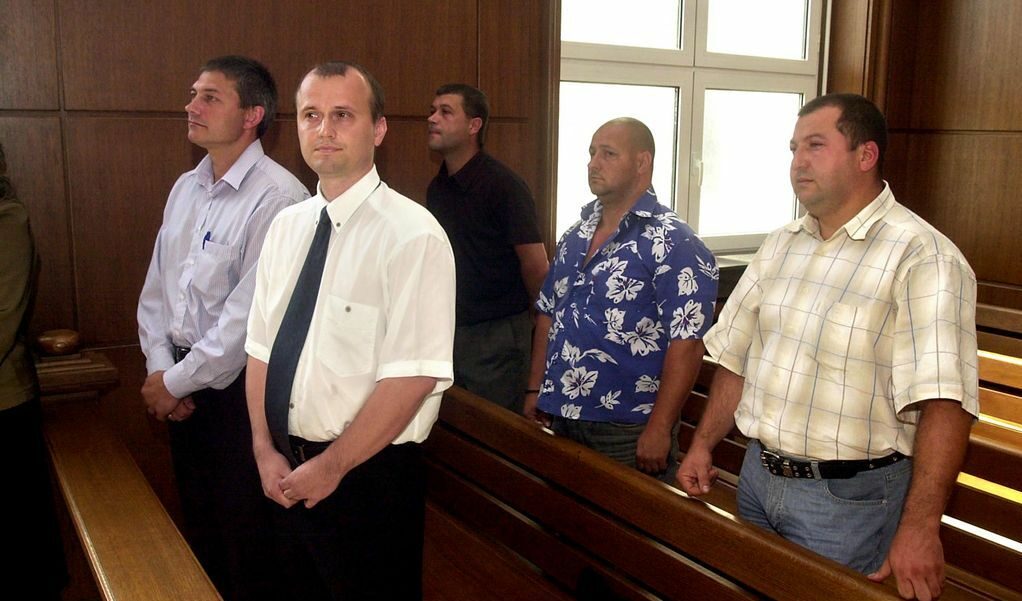 Петимата подсъдими полицаи