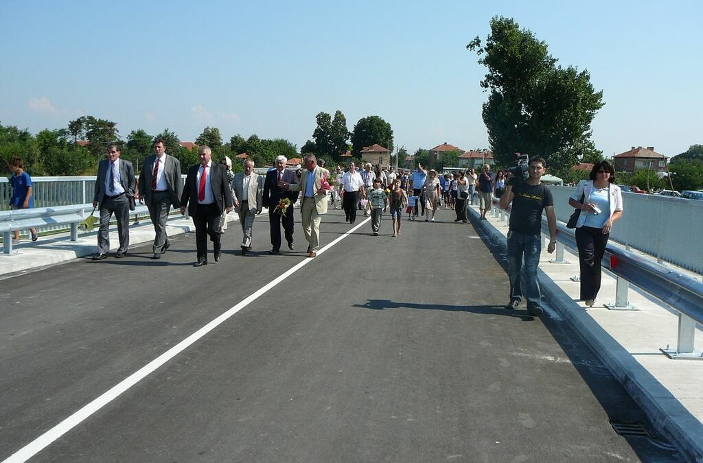 При пазарджишкото село Огняново вече има нов мост