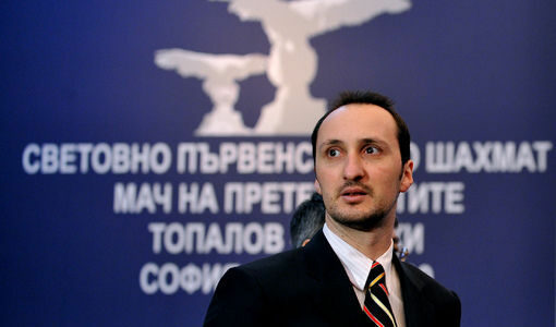 Веселин Топалов съхрани аванса си от една точка<br />