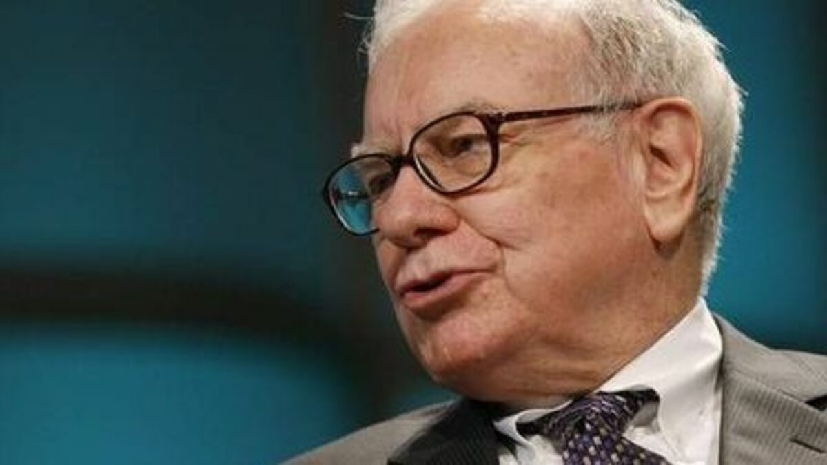 Fitch понижи рейтинга на Berkshire Hathaway