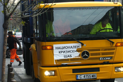 Станишев: Проблемът с боклука не е политически
