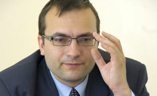 Мартин Димитров няма да може да се впише още месеци като лидер на СДС Мартин Димитров няма да може да се впише още месеци като лидер на СДС