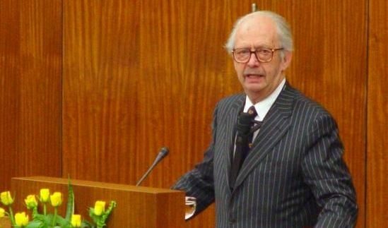 Почина Ралф Дарендорф
