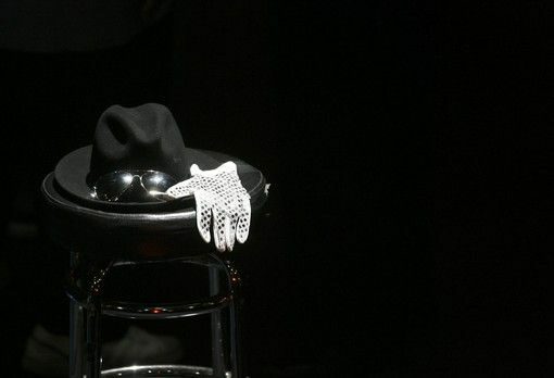 Тялото на Майкъл Джексън ще бъде изложено за поклонение в петък