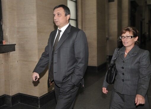 Людмил Стойков и адвокатът му Ина Лулчева<br />