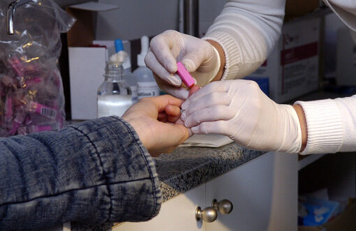 Вирусът A (H1N1) уврежда трайно дихателните пътища, установиха учени Вирусът A (H1N1) уврежда трайно дихателните пътища, установиха учени