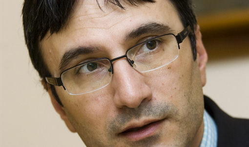 Трайчо Трайков, министър на икономиката, енергетиката и туризма<br />