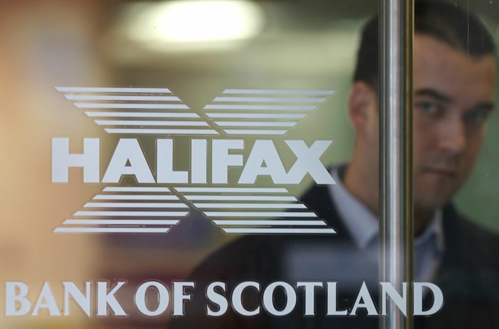 Bank of Scotland напуска ирландския пазар Bank of Scotland напуска ирландския пазар