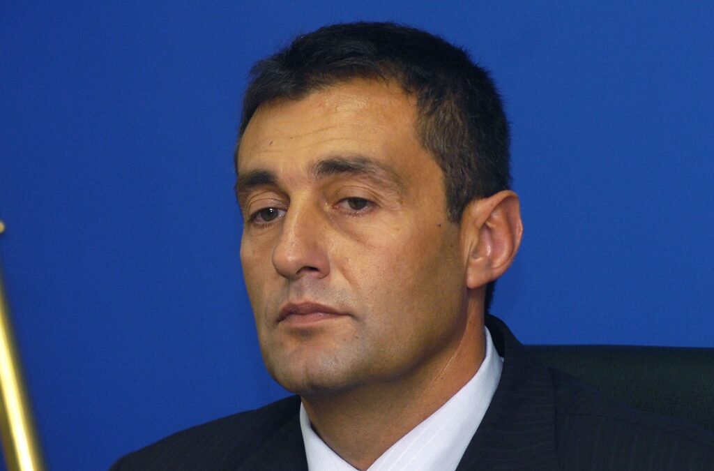 Свилен Нейков, министър на физическото възпитание и спорта Свилен Нейков, министър на физическото възпитание и спорта