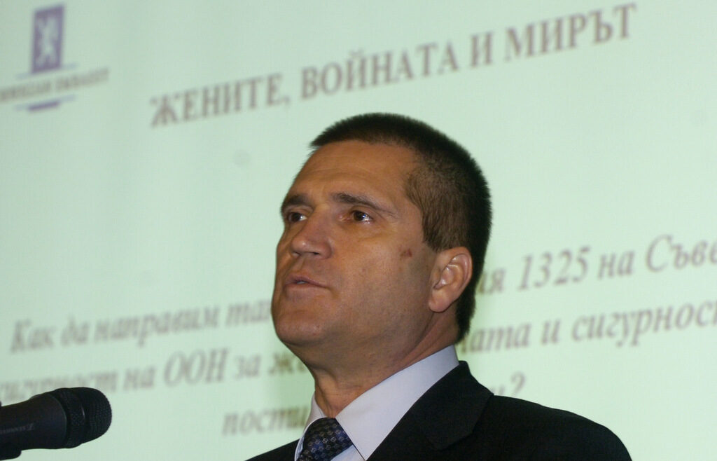 Николай Цонев Николай Цонев